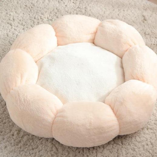 Flower Shaped Cat Bed - Kawaiies - Adorable - Cute - Plushies - Plush - Kawaii